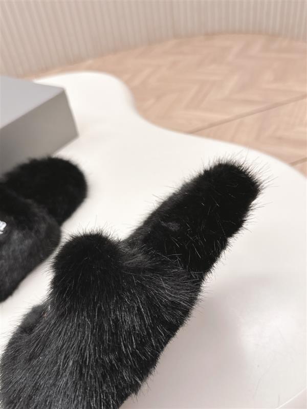 20251128184419317 240